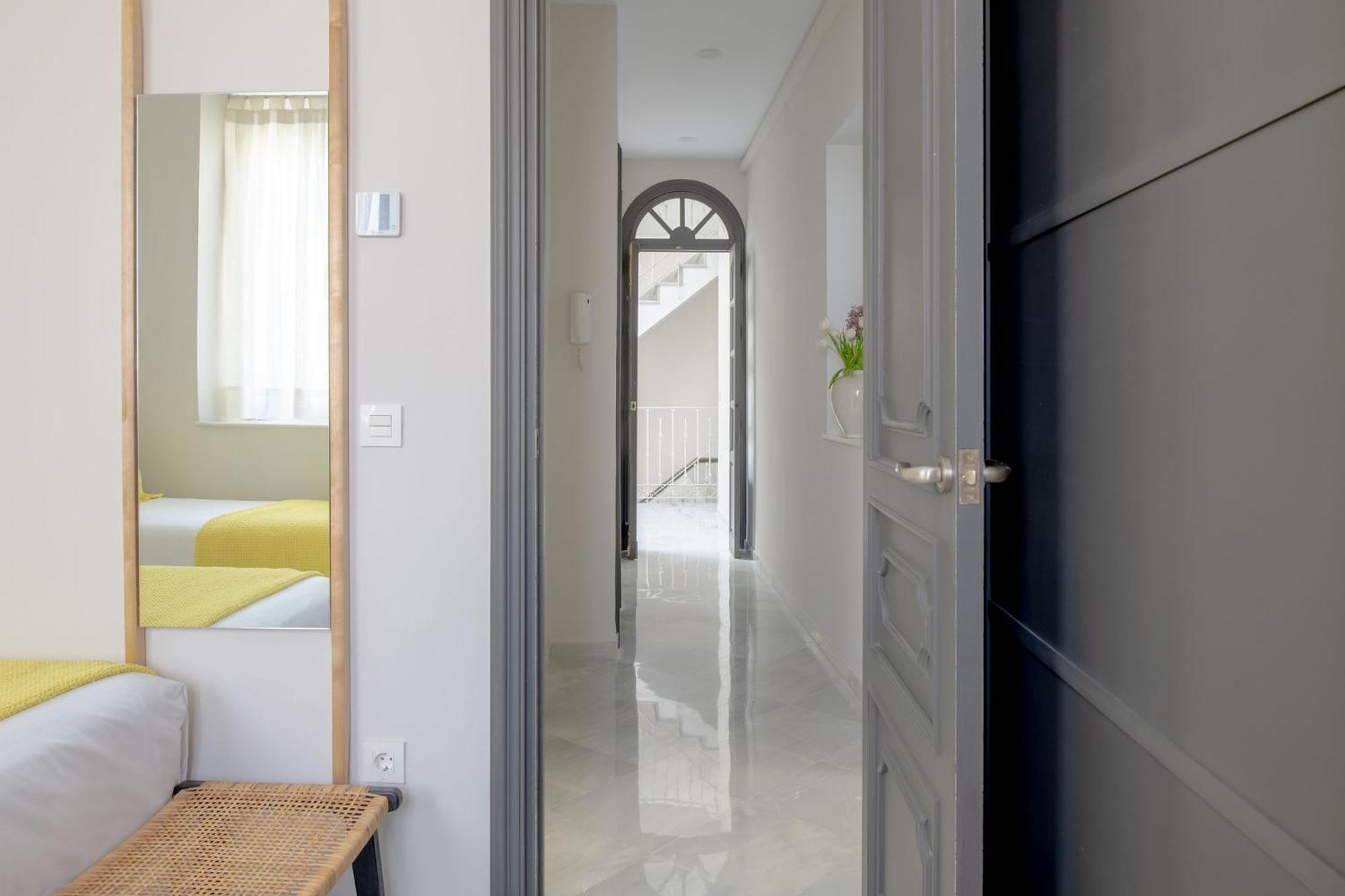 Hommyhome San Diego เซบีญา ภายนอก รูปภาพ